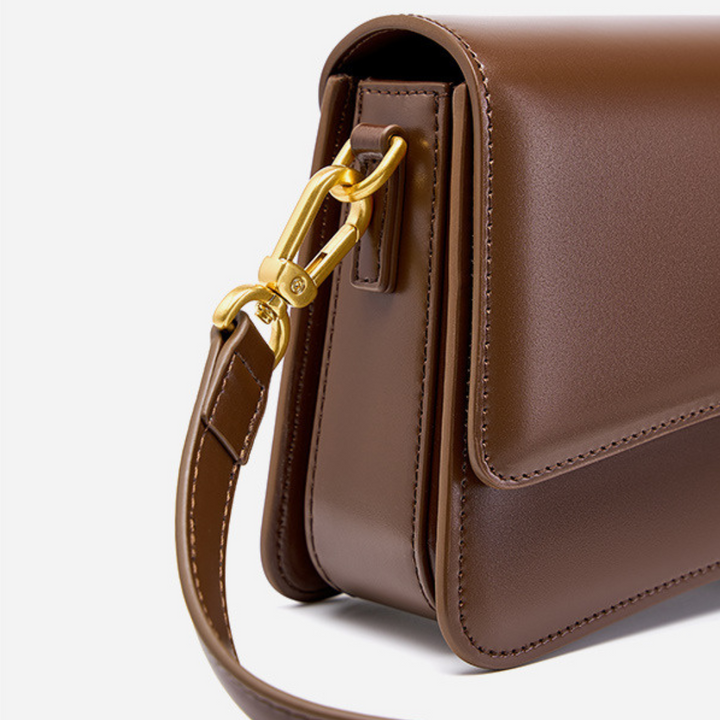 Tromsø Sleek Leather Shoulder Bag